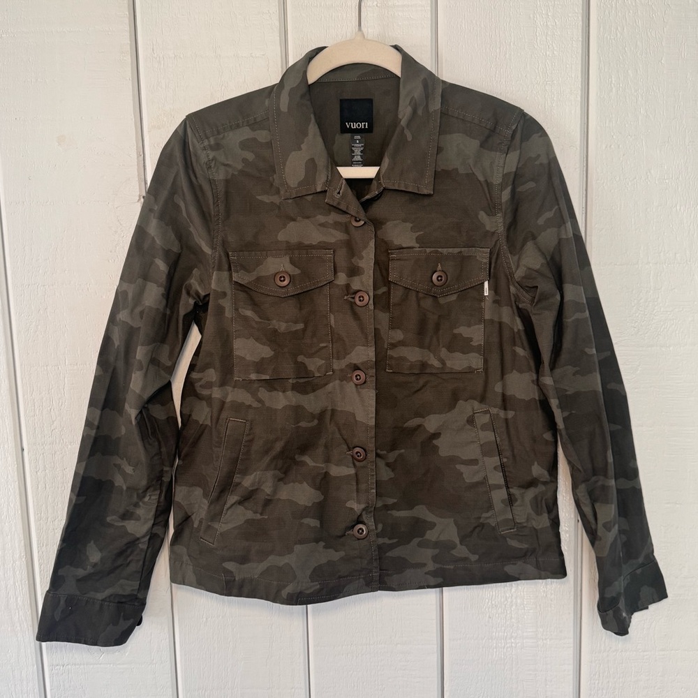 Vuori Ripstop Camo Button Down Jacket - image 2